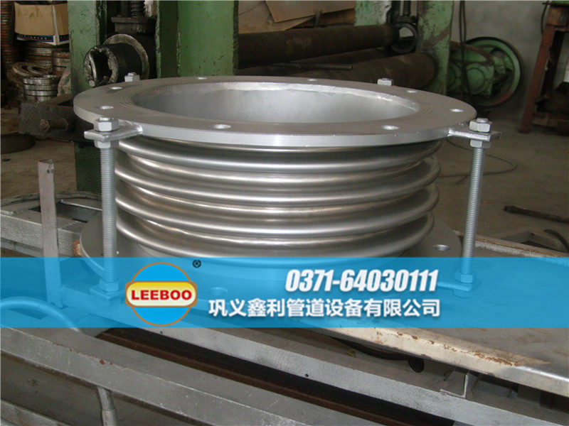 大口徑波紋<a href=http://m.0slgpf.cn target=_blank class=infotextkey>補償器</a>車間圖